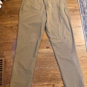 Lululemon Men’s 5 Pocket Pants Size: 36 Color: Dark Tan New but no tags